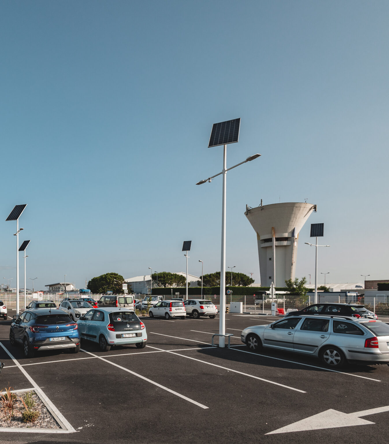 Éclairage solaire Sunna Design à l'aéroport de Bordeaux