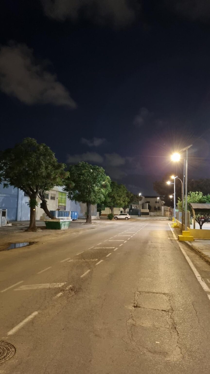 Lampadaire solaire UP2