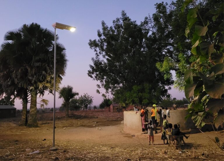 photo puit éclairé au Togo